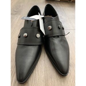 NWT-Zara Women Leather pointed monk shoes